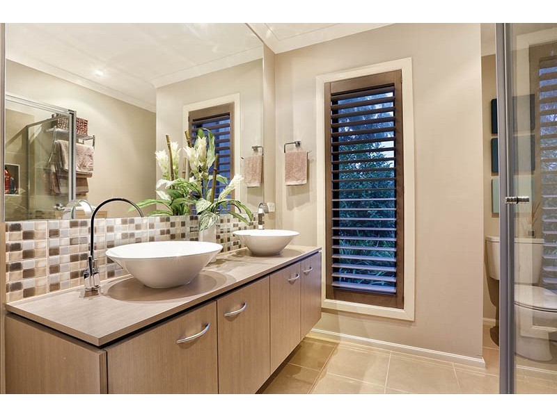 10 Ascent Drive, Cranbourne North VIC 3977