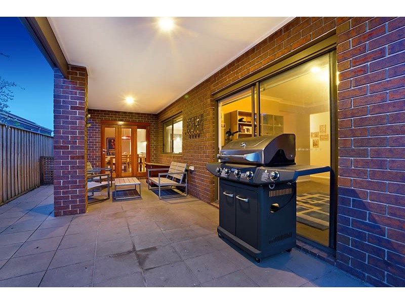 10 Ascent Drive, Cranbourne North VIC 3977