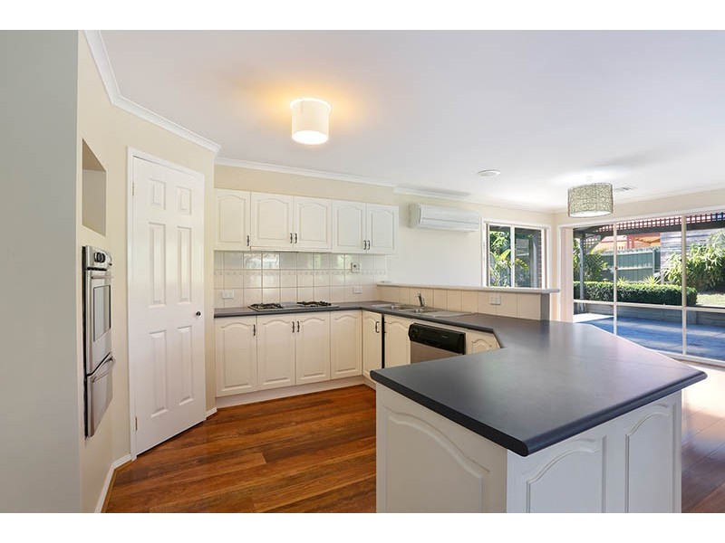 75 Robinswood Parade, Narre Warren South VIC 3805
