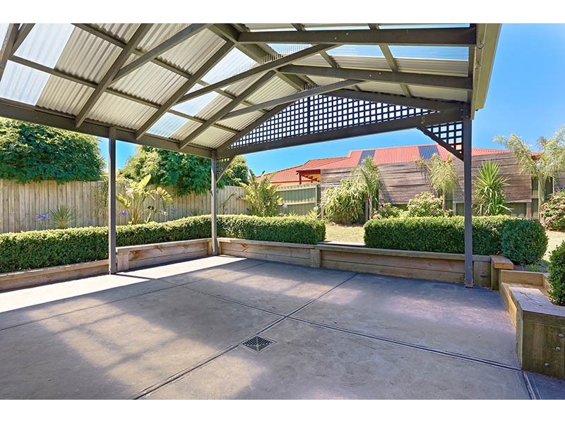 75 Robinswood Parade, Narre Warren South VIC 3805