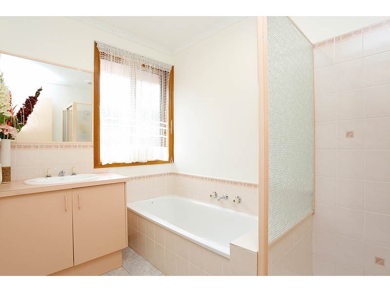 14 William Clarke Wynd, Narre Warren South VIC 3805