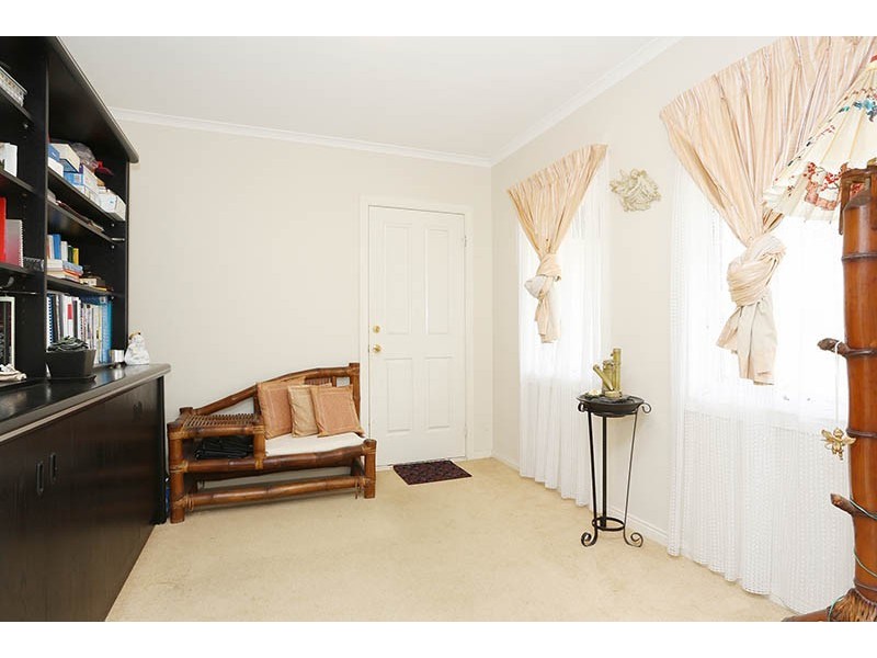 5 The Boulevard, Narre Warren South VIC 3805