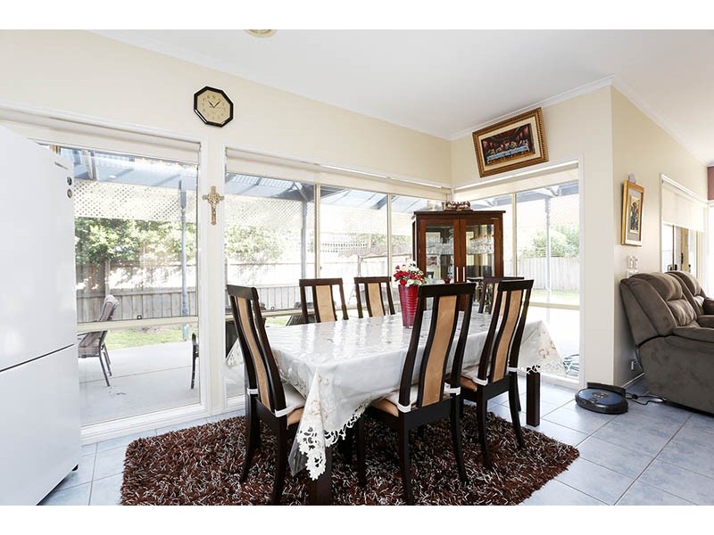 20 McCartney Drive, Narre Warren South VIC 3805