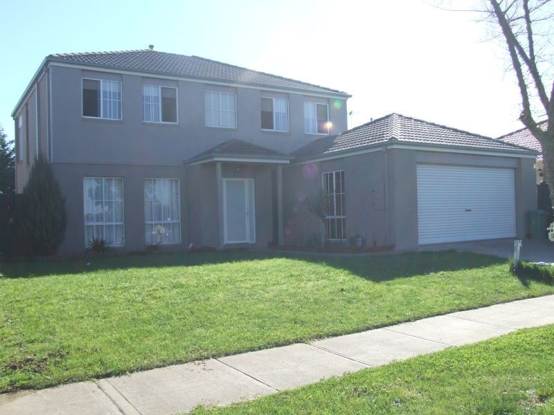 10 Kenton Walk, Narre Warren South VIC 3805