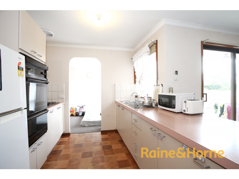 8 Fleetwood Drive, Narre Warren VIC 3805