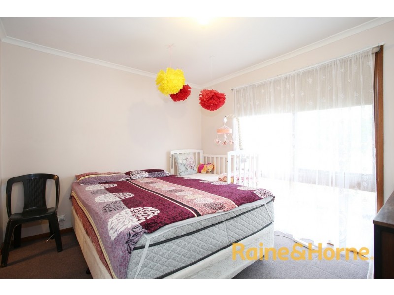 8 Fleetwood Drive, Narre Warren VIC 3805