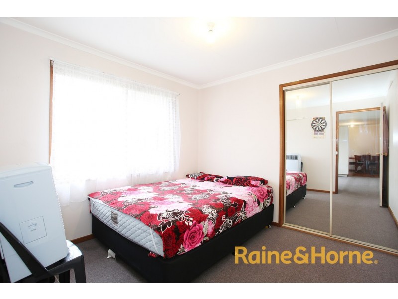 8 Fleetwood Drive, Narre Warren VIC 3805