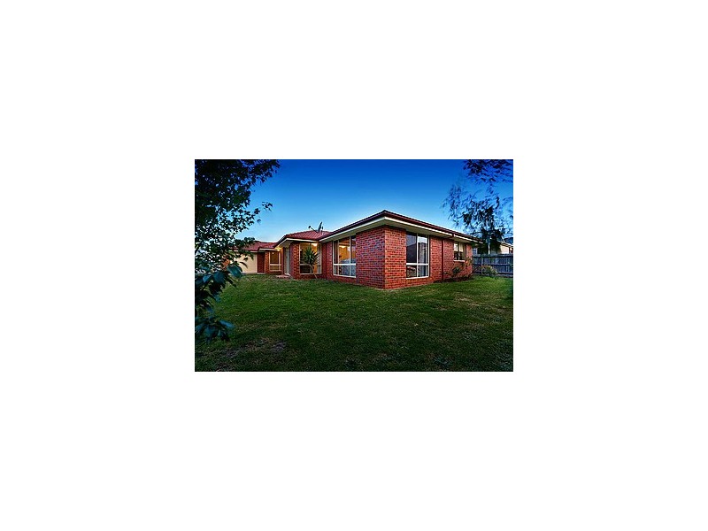 9 Pembury Court, Narre Warren South VIC 3805