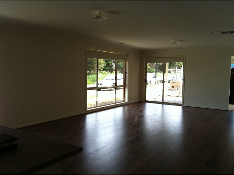 10 Jasmine Grove, Officer VIC 3809