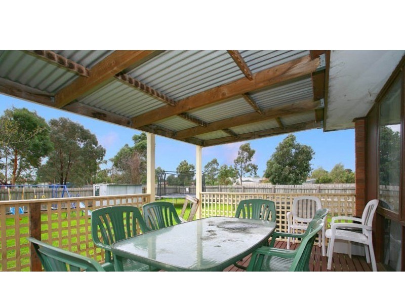 12 Strzelecki Court, Cranbourne North VIC 3977