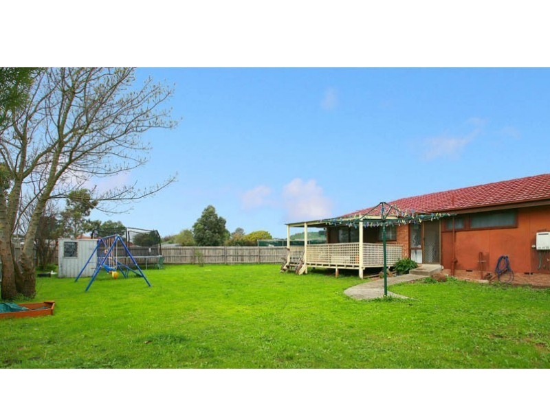 12 Strzelecki Court, Cranbourne North VIC 3977