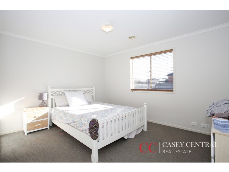 68 Beethoven Drive, Narre Warren South VIC 3805