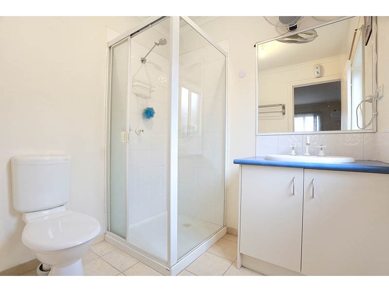33 Stephellen Way, Cranbourne West VIC 3977