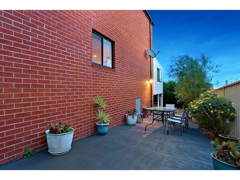 109 Montbrae Circuit, Narre Warren North VIC 3804