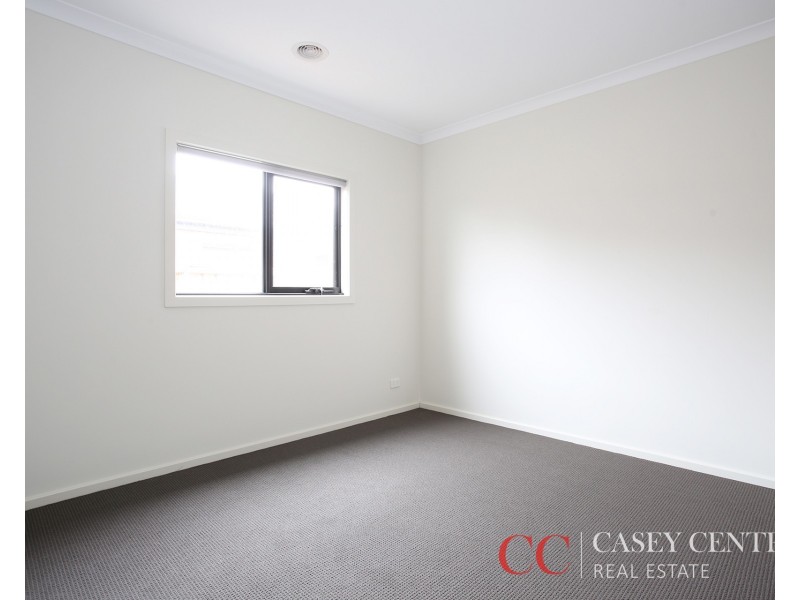 7 Pasadena Boulevard, Clyde VIC 3978