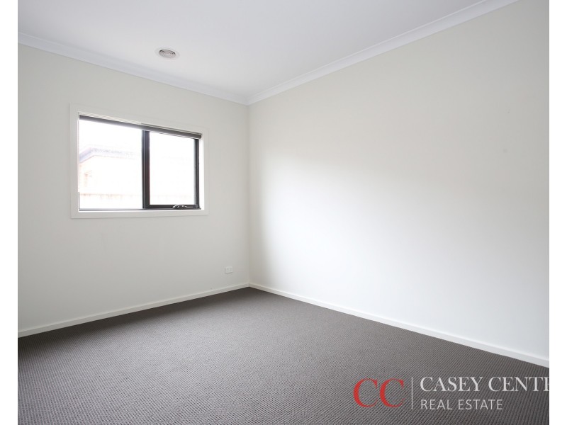 7 Pasadena Boulevard, Clyde VIC 3978