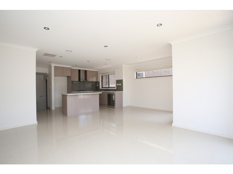 87B Power Avenue, Chadstone VIC 3148