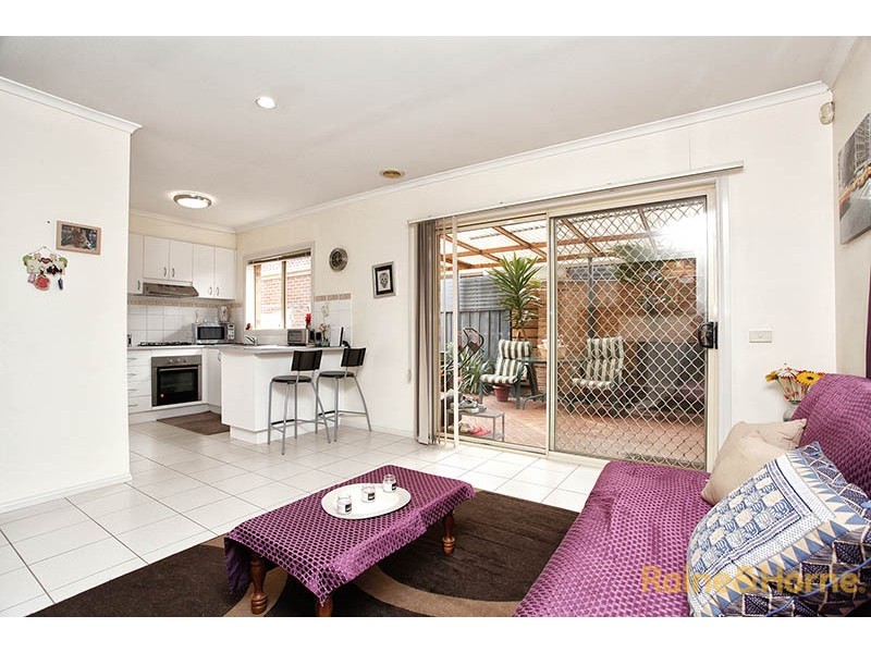 10 Bewley Way, Berwick VIC 3806