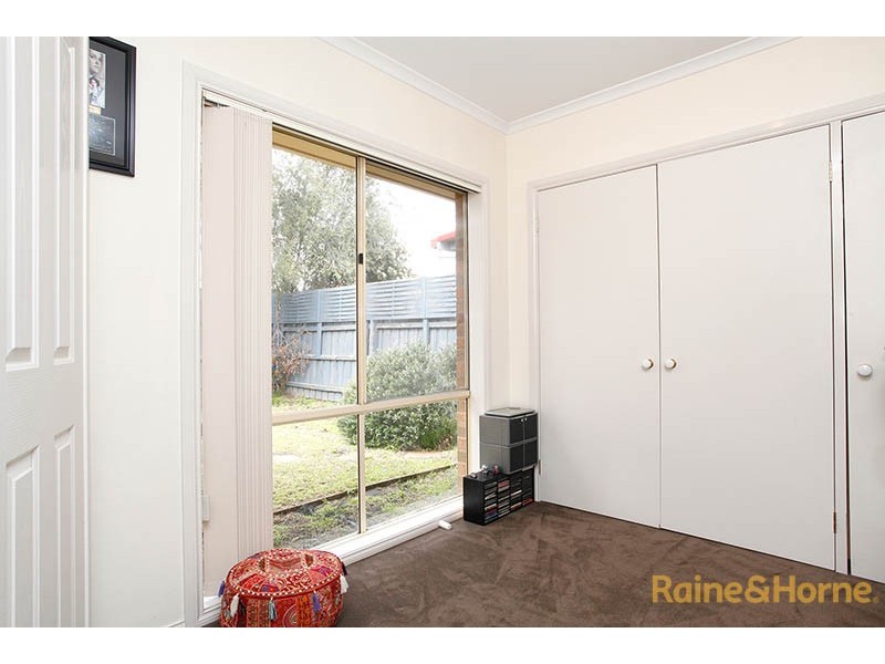 10 Bewley Way, Berwick VIC 3806