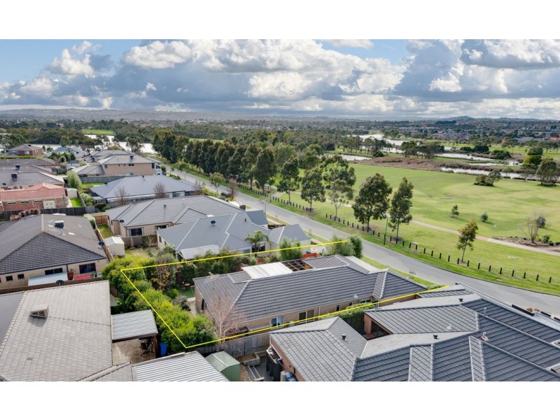 27 The Esplanade, Narre Warren South VIC 3805
