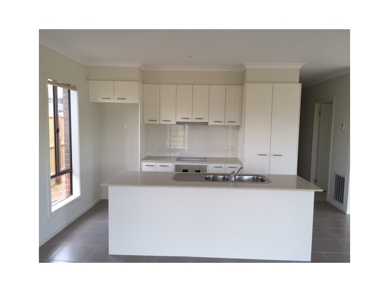 7 Hackberry Place, Berwick VIC 3806