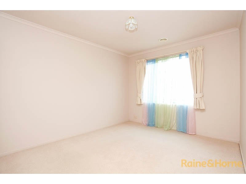 29 Sherwood Road, Narre Warren South VIC 3805