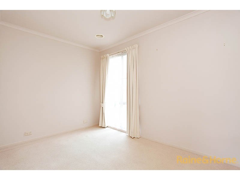 29 Sherwood Road, Narre Warren South VIC 3805