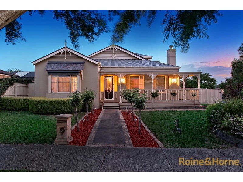 10 Peppertree Avenue, Narre Warren South VIC 3805