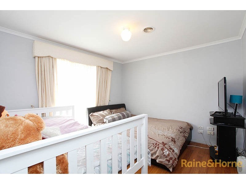 13 Arnica Close, Hampton Park VIC 3976