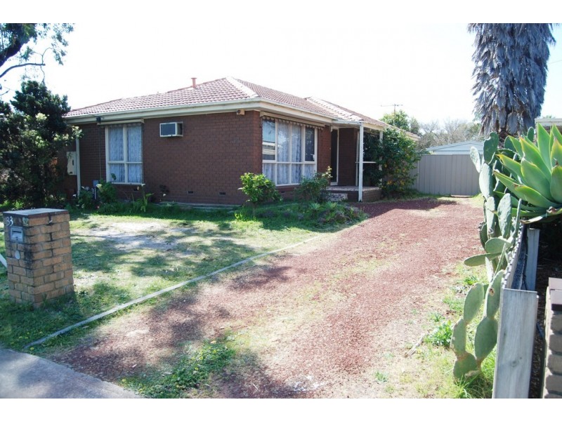 33 Duff Street, Cranbourne VIC 3977