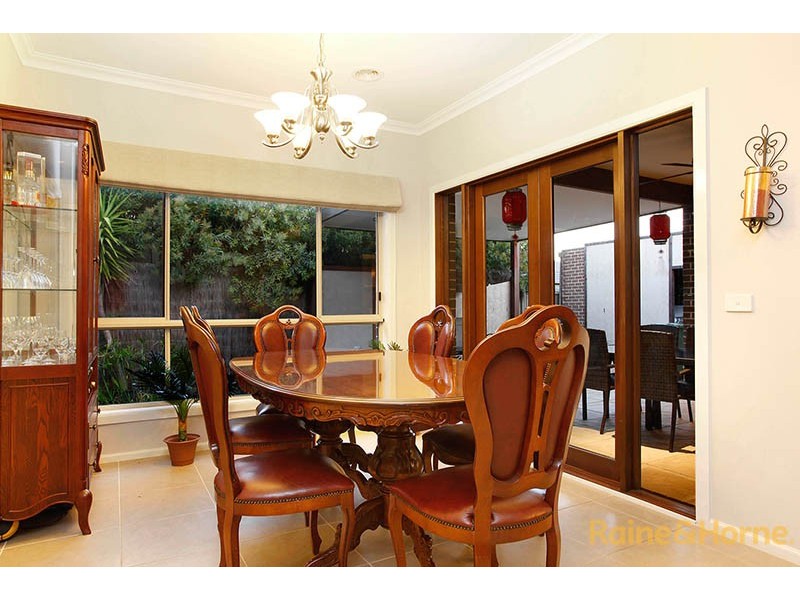 28 Skipperstone Glen, Narre Warren South VIC 3805