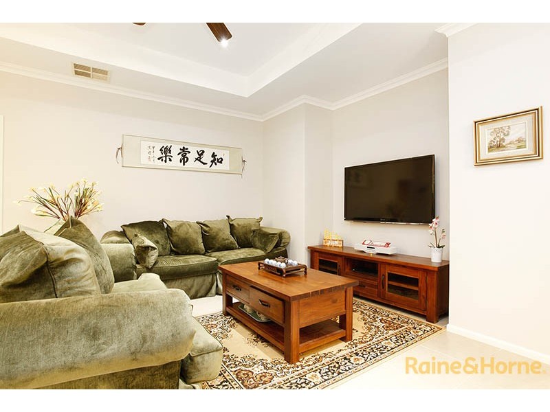 28 Skipperstone Glen, Narre Warren South VIC 3805