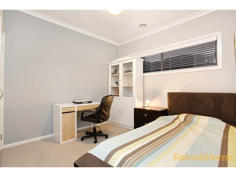 28 Skipperstone Glen, Narre Warren South VIC 3805