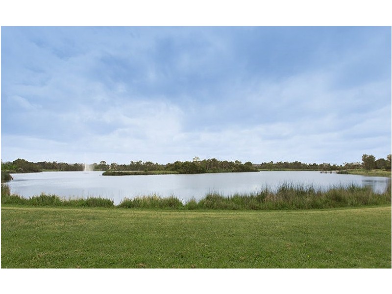 5 The Esplanade, Narre Warren South VIC 3805