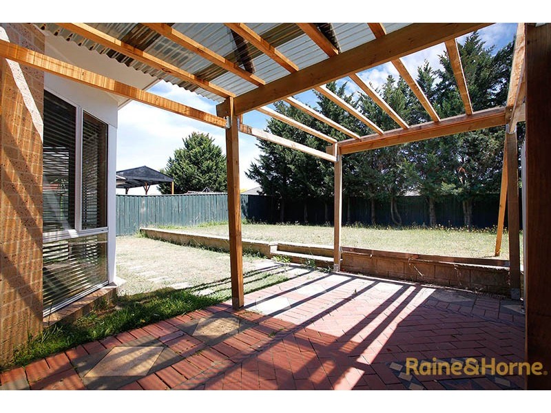 10 Kenton Walk, Narre Warren South VIC 3805