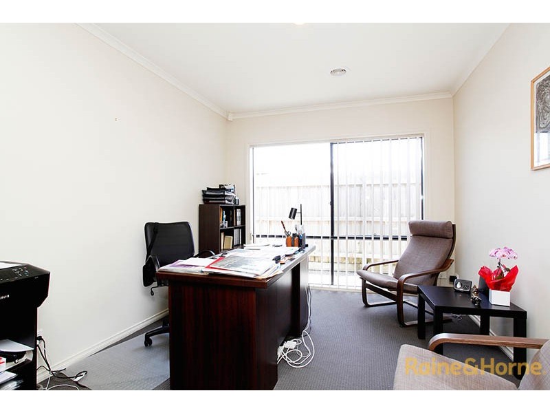 4 Cherrywood Way, Narre Warren South VIC 3805