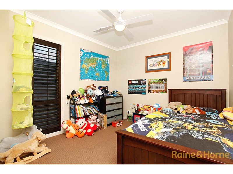 28 Vert Avenue, Narre Warren South VIC 3805