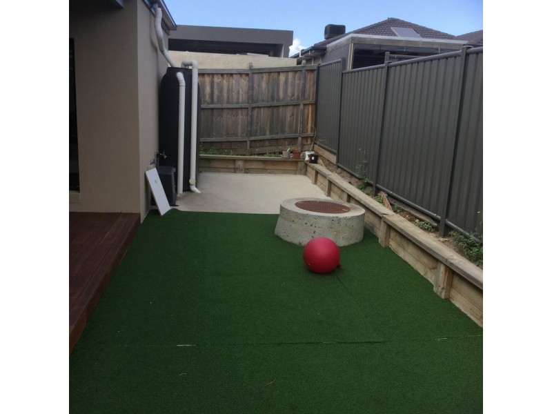 7 Tilden Rise, Cranbourne North VIC 3977