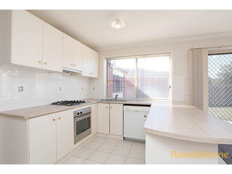 1 Edgewood Close, Narre Warren South VIC 3805