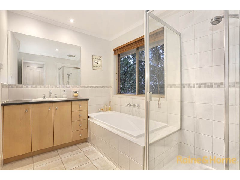 26 St Georges Road, Narre Warren South VIC 3805