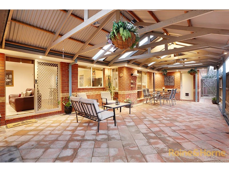 26 St Georges Road, Narre Warren South VIC 3805