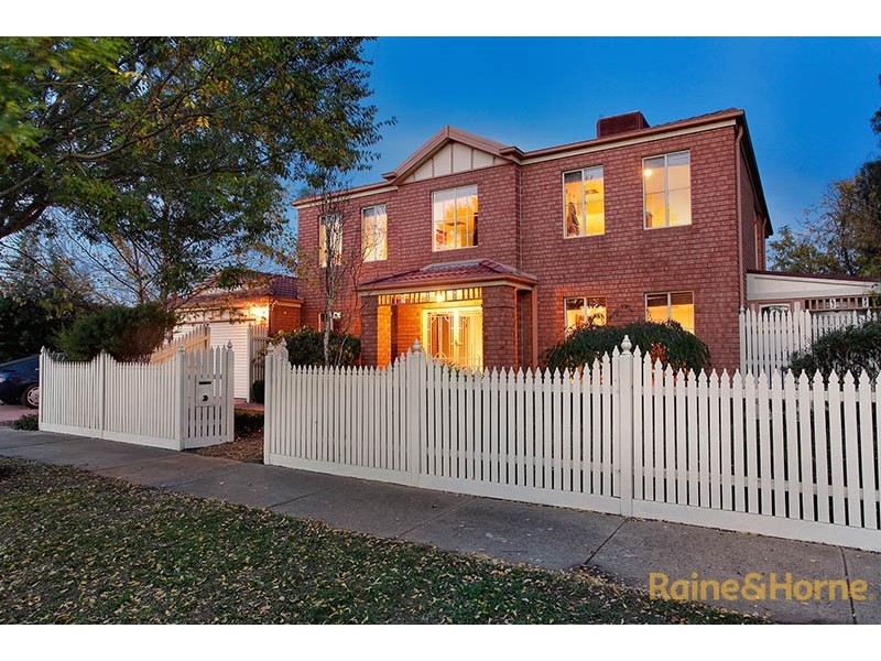 22 Broadland Way, Narre Warren South VIC 3805