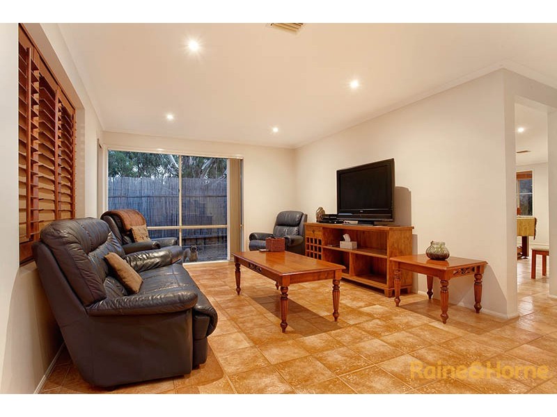 22 Broadland Way, Narre Warren South VIC 3805