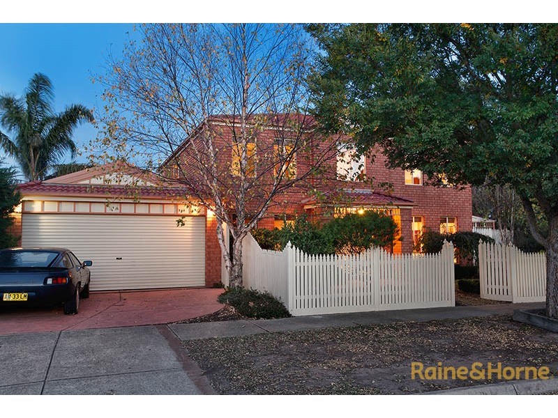22 Broadland Way, Narre Warren South VIC 3805