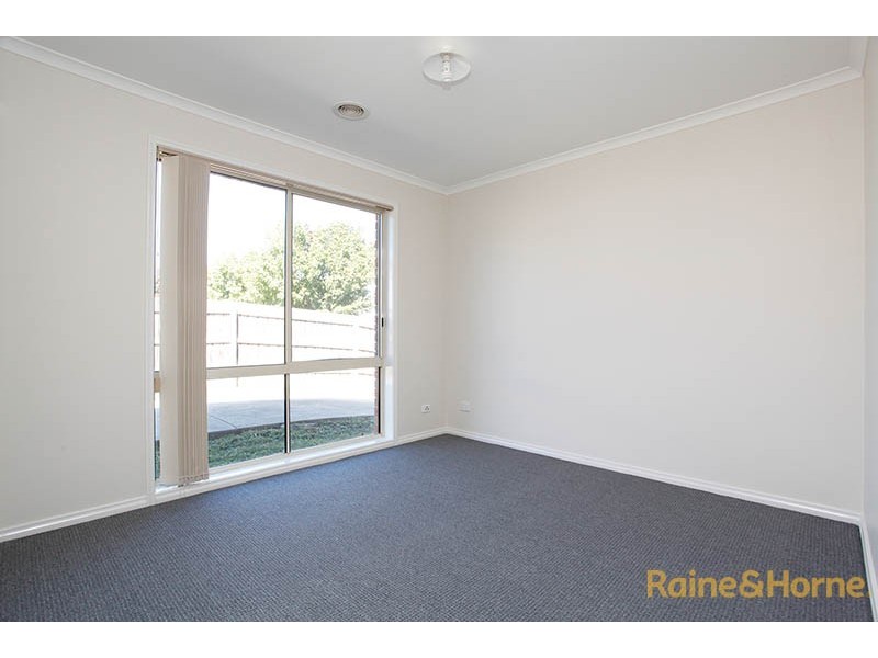 1 Edgewood Close, Narre Warren South VIC 3805