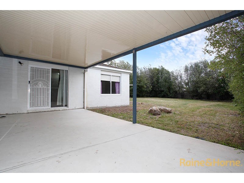 70 Amberly Park Drive, Narre Warren South VIC 3805