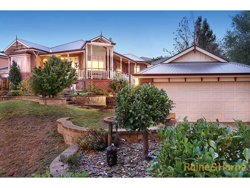 71 Berwick Springs Promenade, Narre Warren South VIC 3805