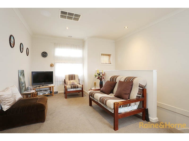 10 Aspect Lane, Cranbourne North VIC 3977