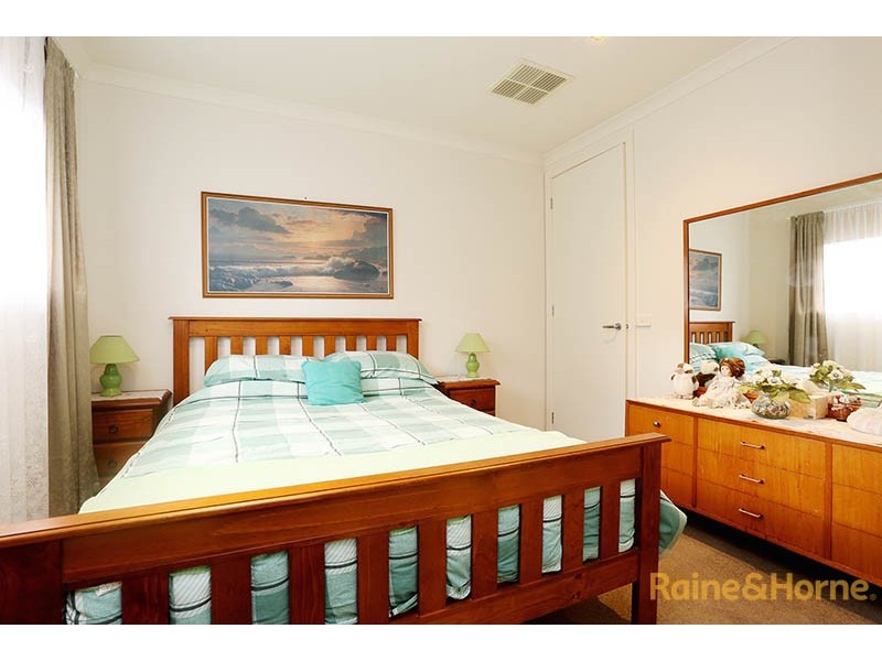 10 Aspect Lane, Cranbourne North VIC 3977