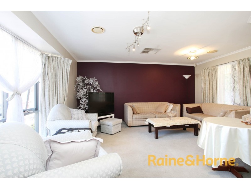 2 Delmare Court, Narre Warren South VIC 3805